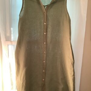 Linen shift. Size medium . Excellent condition sage green